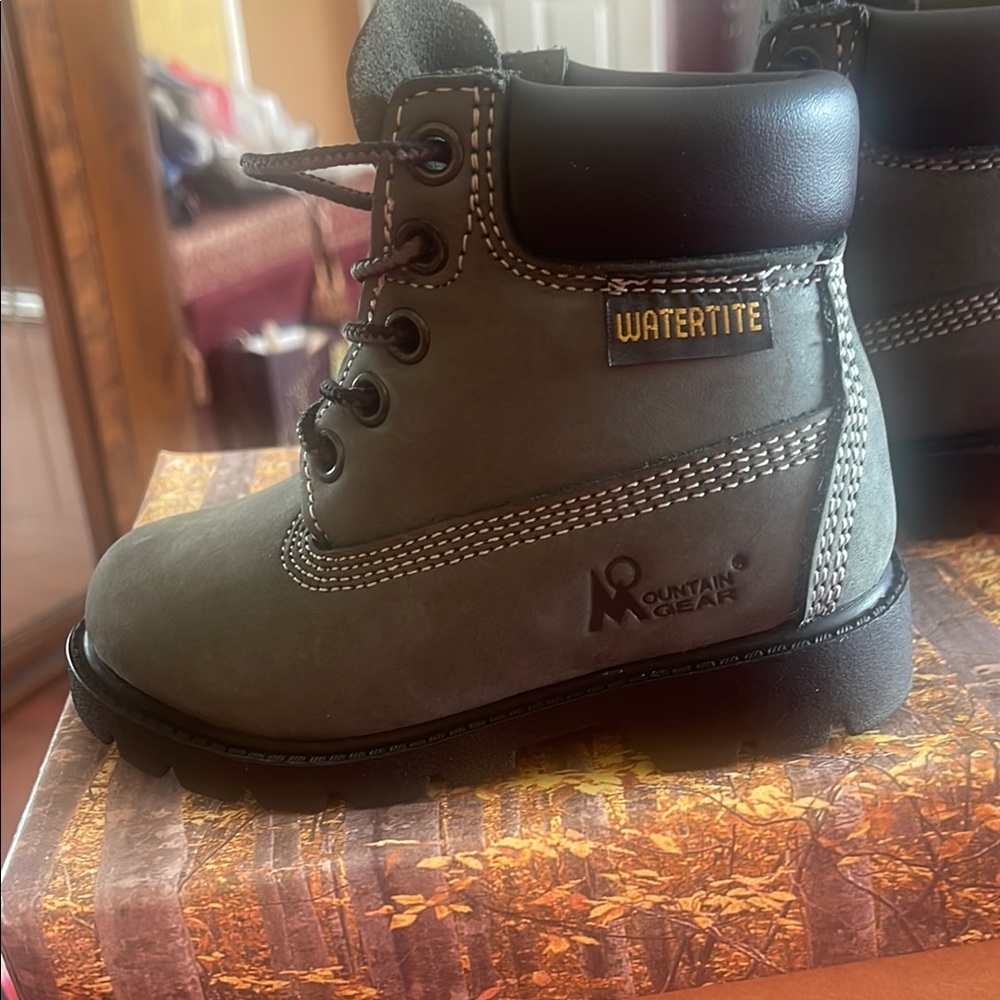 Kids Boots - Gray